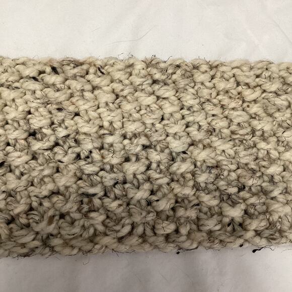 Tweedy Beige Thick Chunky Knit Winter Infinity Scarf Handmade? - Picture 7 of 9